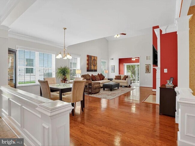 Foto del edificio - 20831 Adams Mill Pl