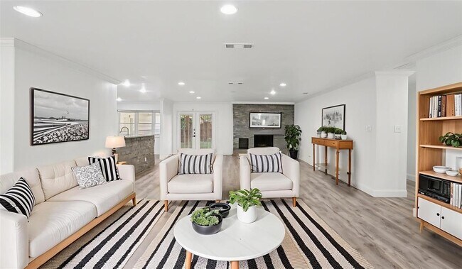 Photo - 3855 Crest Cove Cir House