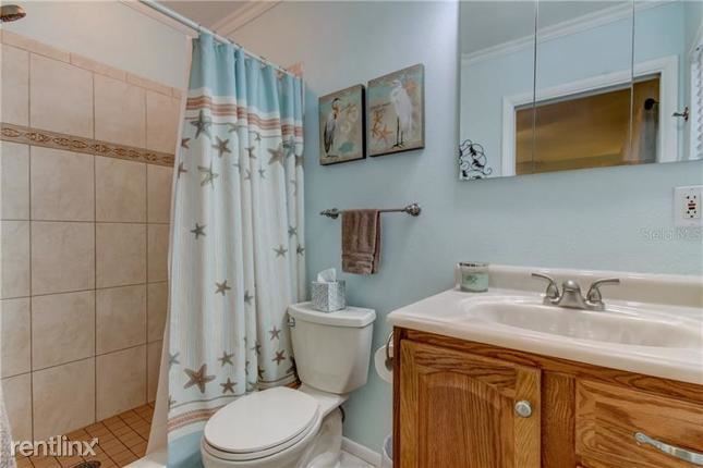 Building Photo - 3 br, 2 bath House - 1525 Rosemont Dr