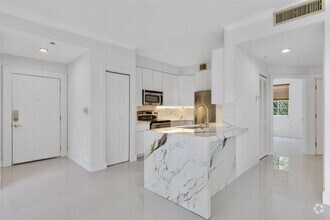 Building Photo - 1803 N Flagler Dr