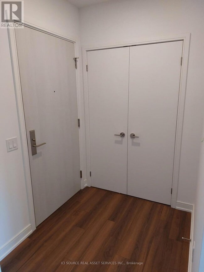 Building Photo - 30 Samuel Wood Wy