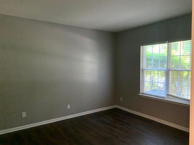 Building Photo - 5413 Rebecca Lynn Ln