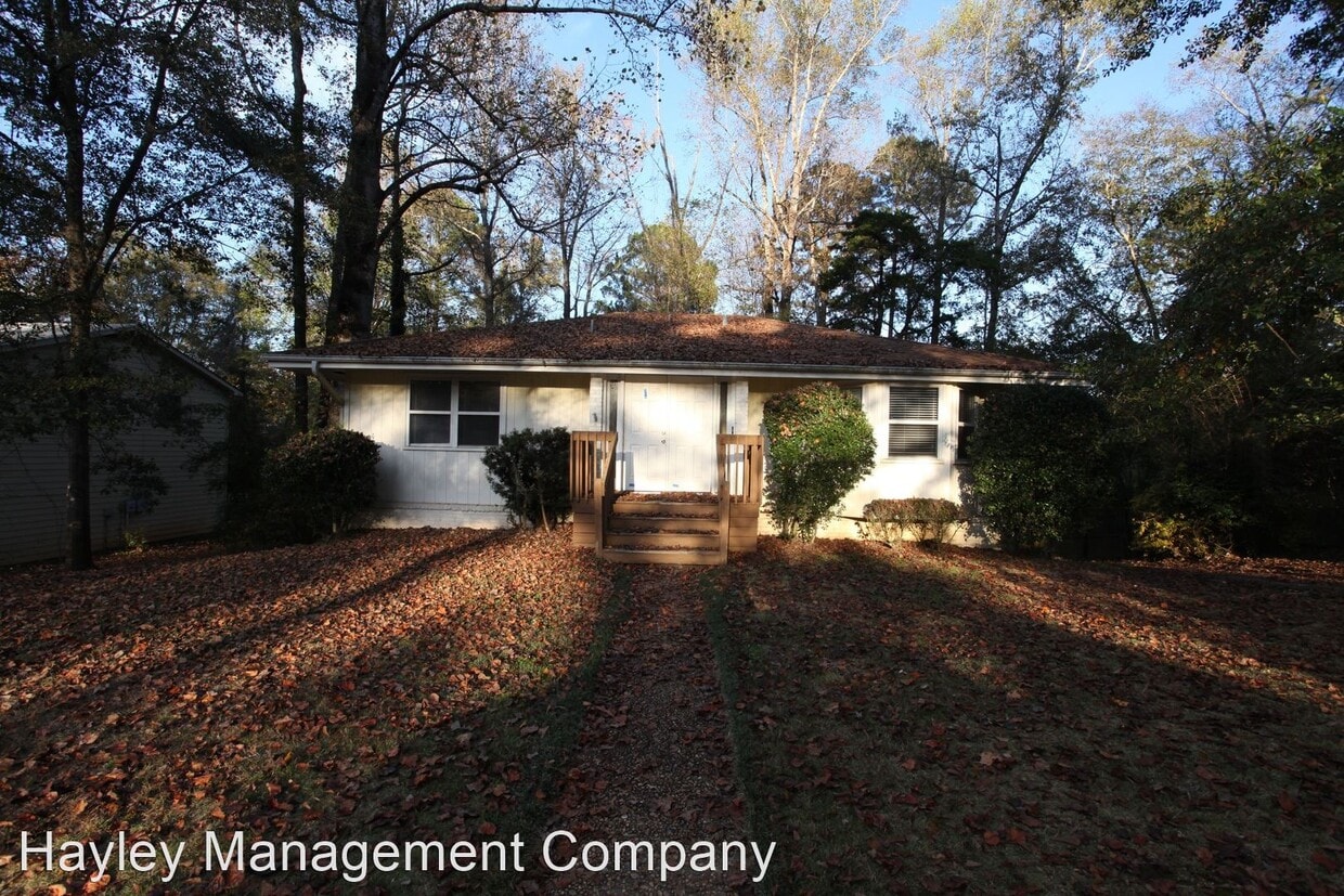 Primary Photo - 4 br, 2 bath House - 820 Tullahoma Drive