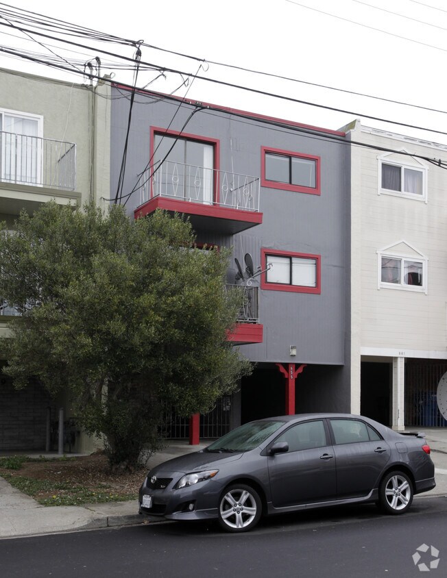 Foto del edificio - 655 Sylvan St