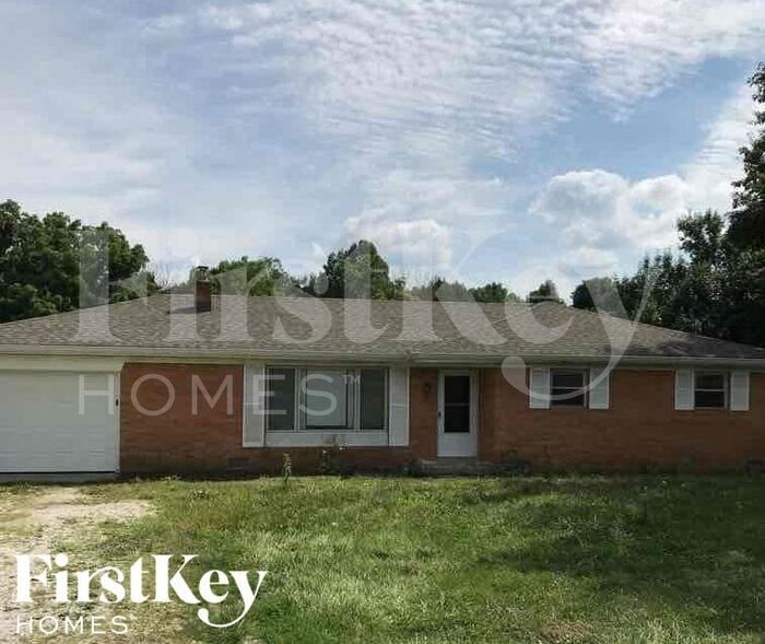 Foto principal - 2581 E Sunset Ln