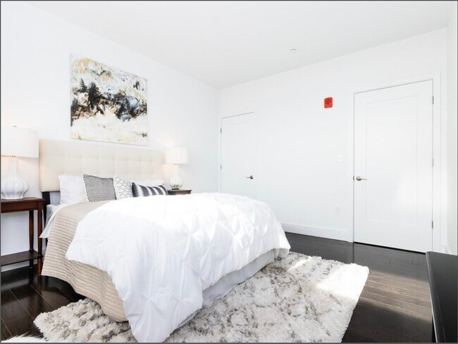 Foto del edificio - 2 W Sixth St