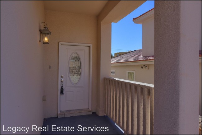 Foto del edificio - 4 br, 2.5 bath House - 6344 Franklin Gate