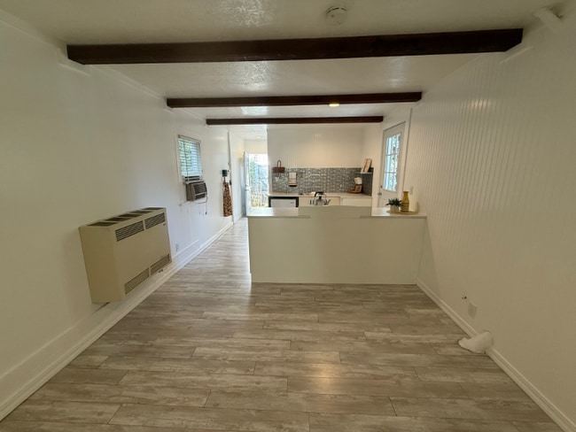 Building Photo - 190 Lubeck Rd