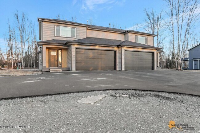 Building Photo - 533 Ashbrook Dr