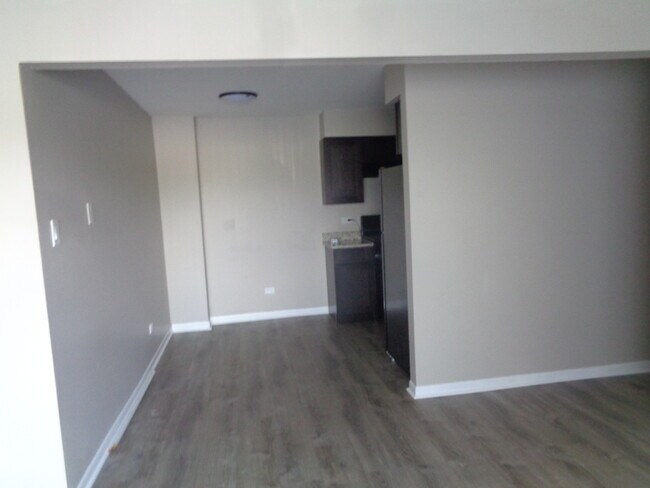 Foto del edificio - 5740 108th St