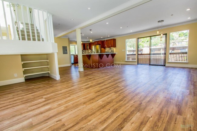 Foto del edificio - 7 Creekside Way