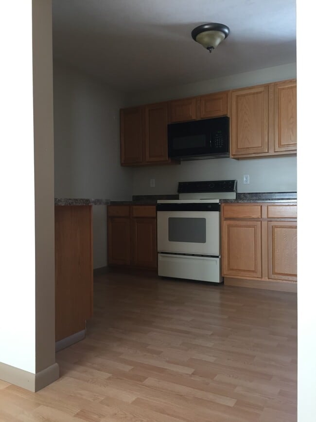 Cocina - 1311 1st Ave S