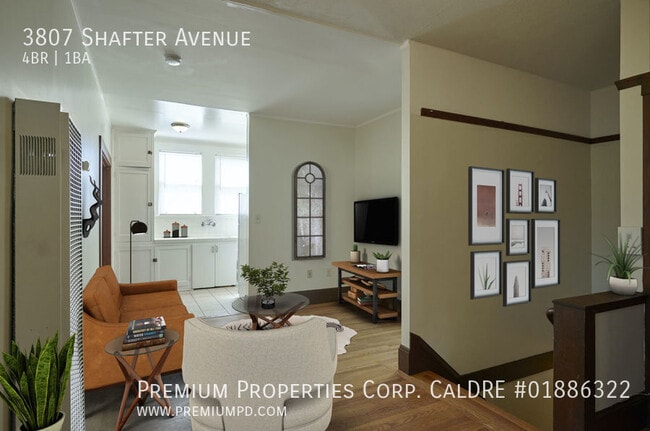 Building Photo - 3807 Shafter Ave