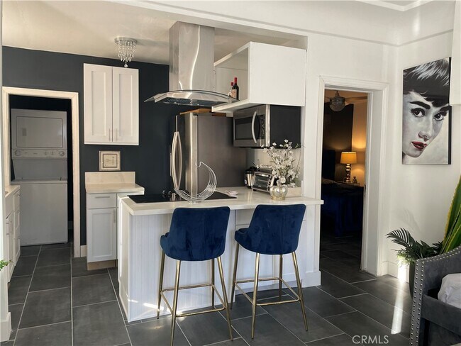 Foto del edificio - 6673 Lexington Ave