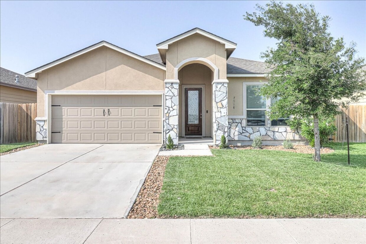 Foto principal - 7618 Quartz Dr