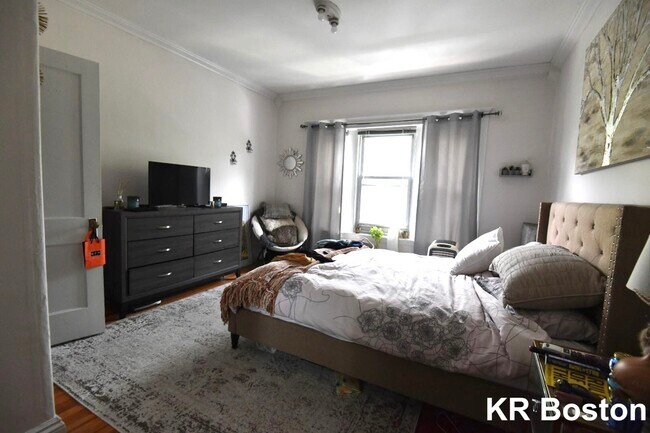 Foto del edificio - 55 Strathmore Rd