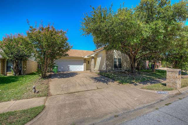 Building Photo - 6637 Fair Oaks Dr