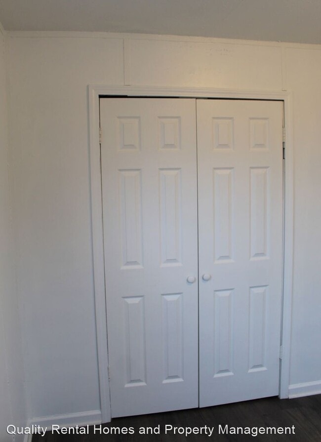 Building Photo - 2 br, 1 bath House - 940 Markham St