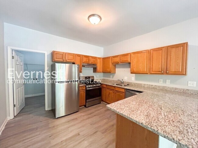 Foto del edificio - 1725 Church St NW