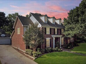 Building Photo - 18214 Spruce Creek Dr