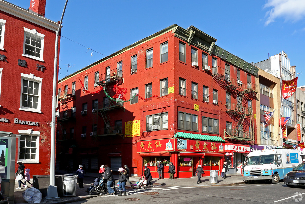 Primary Photo - 20-22 Bowery
