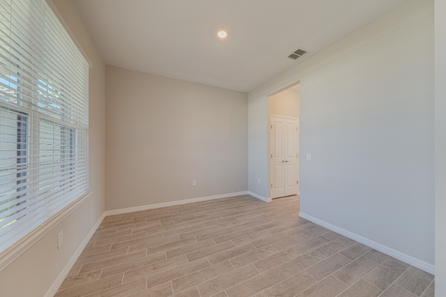 Building Photo - 3896 Rose Mallow Dr