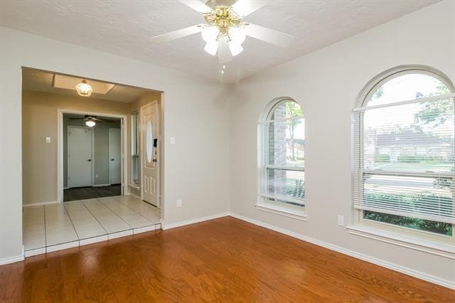 Foto del edificio - 1336 Colmar Dr