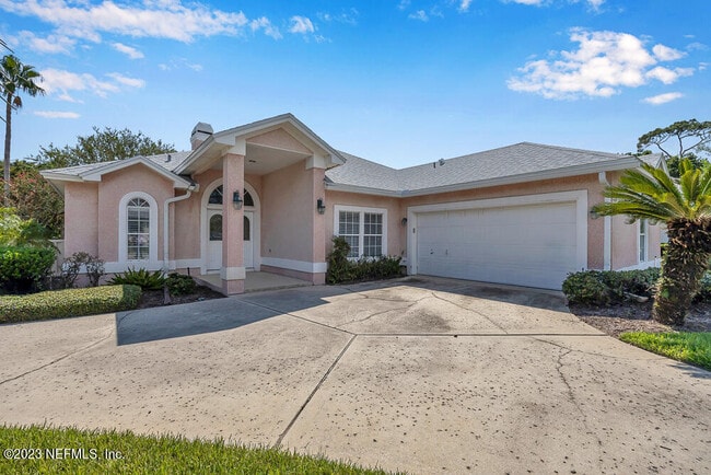 Foto del edificio - 1548 Harbour Club Dr