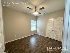 Building Photo - 1612 Canelo Dr