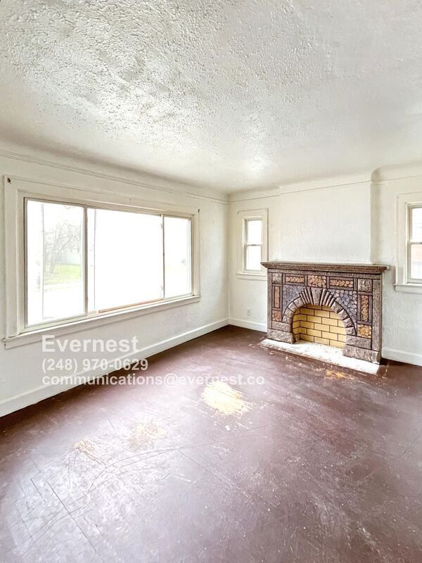 Building Photo - 15395 Ardmore St
