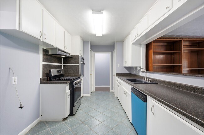 Foto del edificio - 1925 14th Ave N