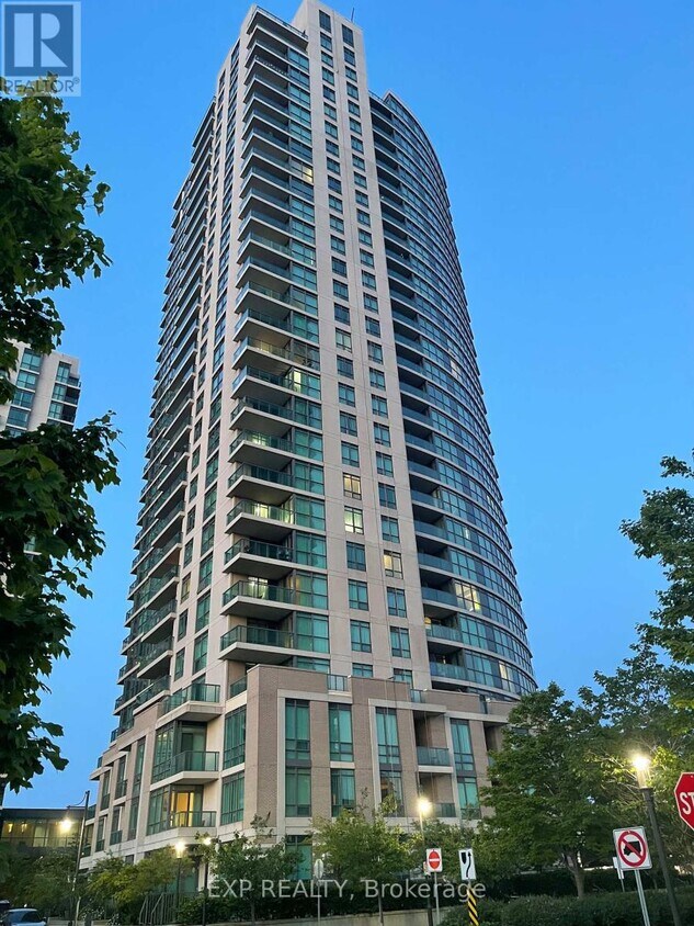 Photo principale - 215-215 Sherway Gardens Rd