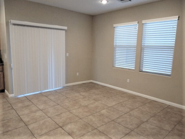 Building Photo - 10633 Calf Creek Ct