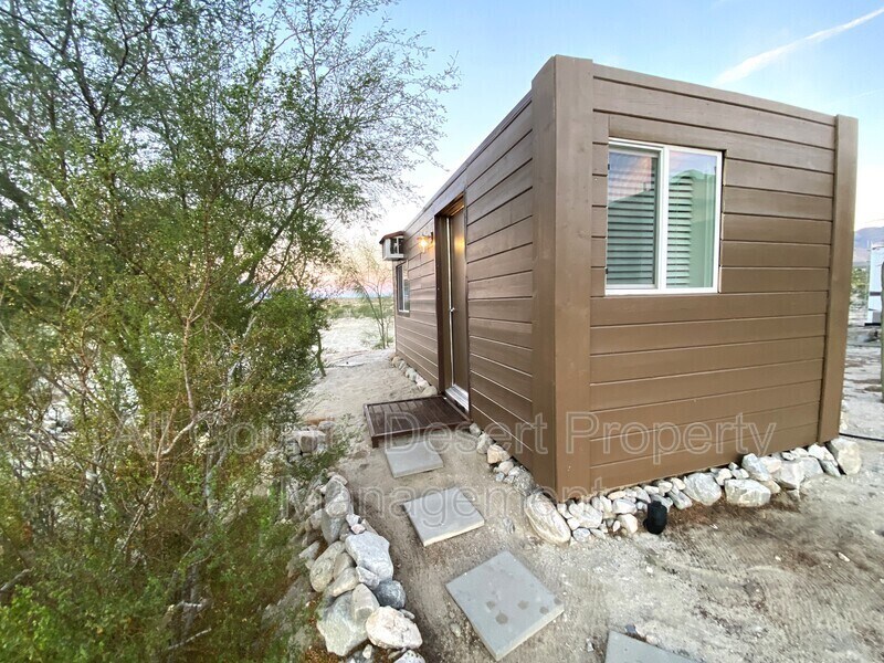 Foto principal - 28561 Sunnyslope St