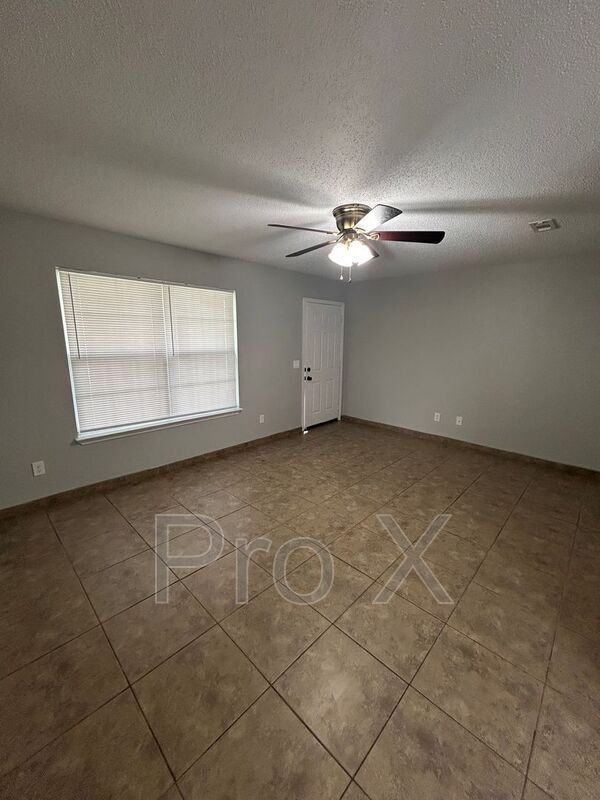 Foto del edificio - 3501 SW Landau Ct