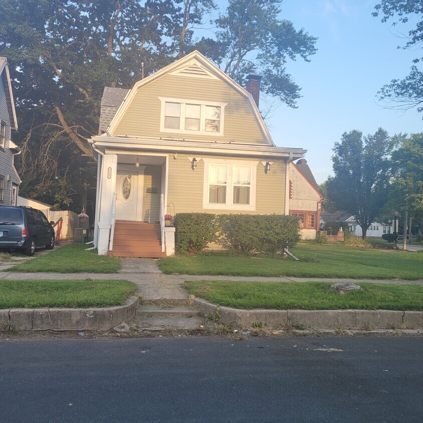 Primary Photo - 1225 N Orange St