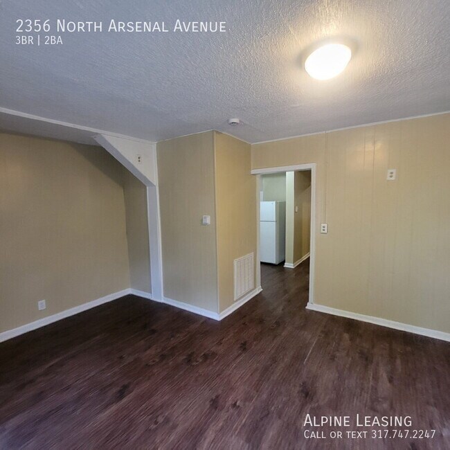 Foto del edificio - 2356 N Arsenal Ave