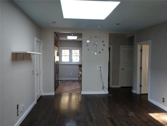 Building Photo - 864 Charles Allen Dr NE