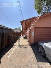 Building Photo - 330 4th St
