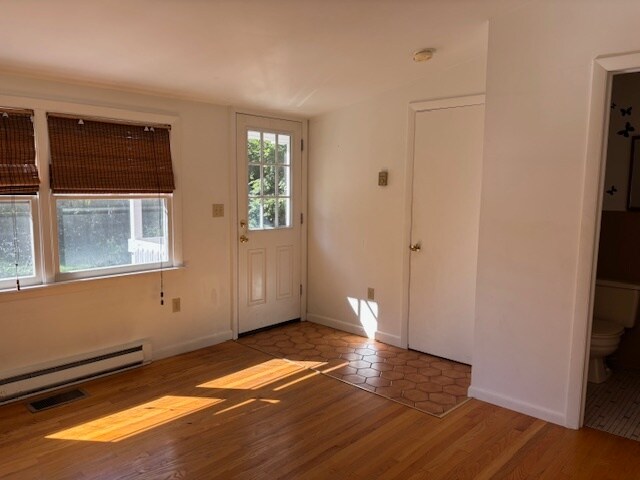 Foto del edificio - 133 Lake Hayward Rd