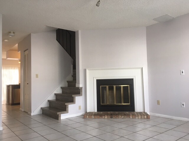 Living Room - 11316 Grandville Dr