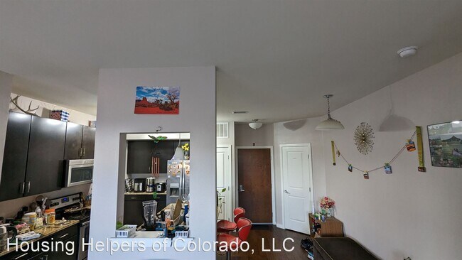 Foto del edificio - 1 br, 2 bath House - 13598 Via Varra #121