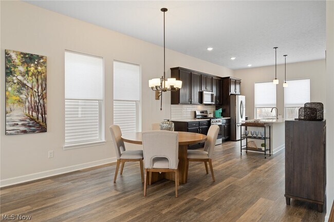 Foto del edificio - 2250 E 100th St