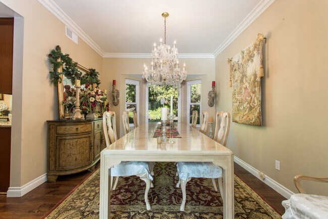 Foto del edificio - 30311 Goodspring Dr