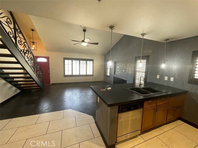 Foto del edificio - 25549 Prospect Ave