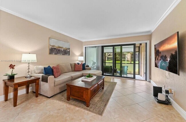 Foto del edificio - 2241 SW 15th St