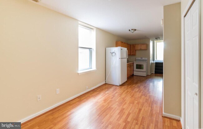 Building Photo - 1417 N 18th St