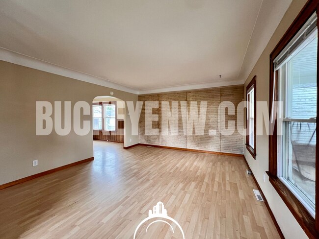 Foto del edificio - 1233 Halstead St