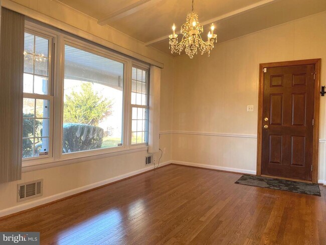 Foto del edificio - 11601 Gowrie Ct