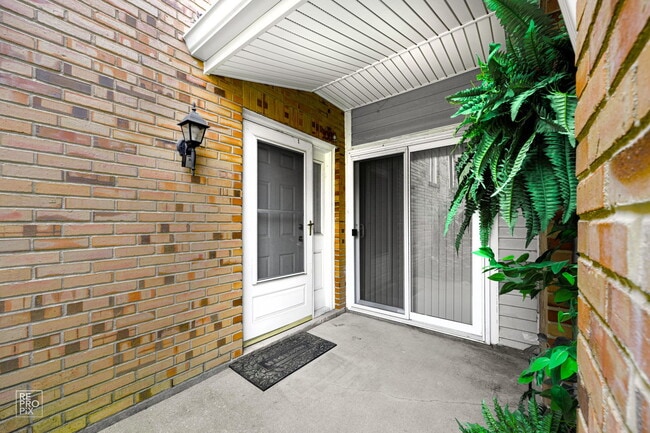 Foto del edificio - 1081 Courtland Dr